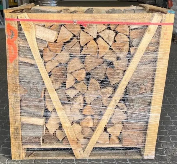 ½ palle ovntørret bøgebrænde 1,0m3