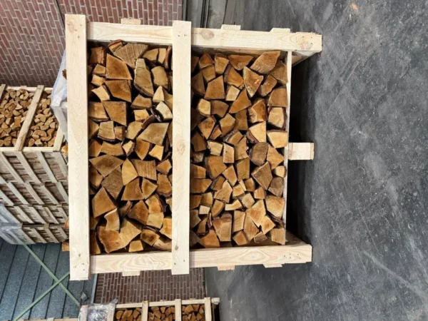 ½ palle ovntørret birkebrænde 1,0 m3