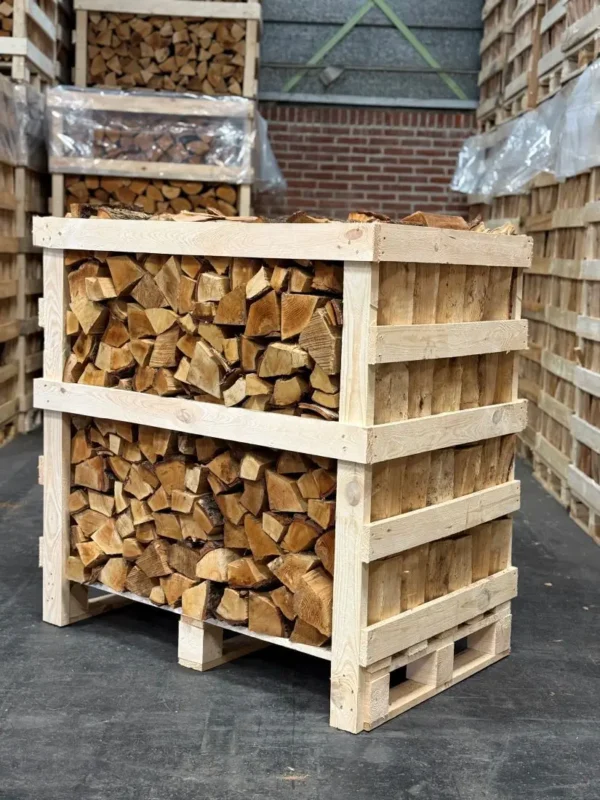 ½ palle ovntørret birkebrænde 1,0 m3